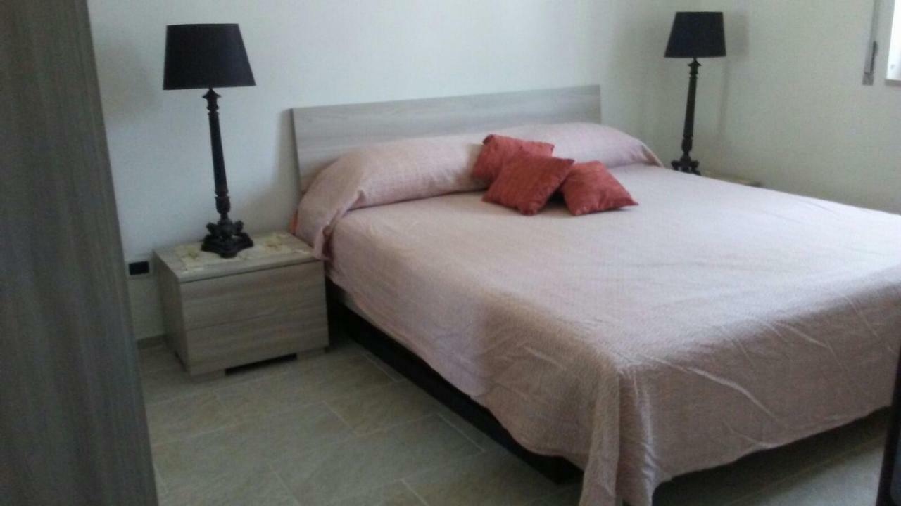 Villa Cohiba - 700M Dal Mare Pulsano Kültér fotó